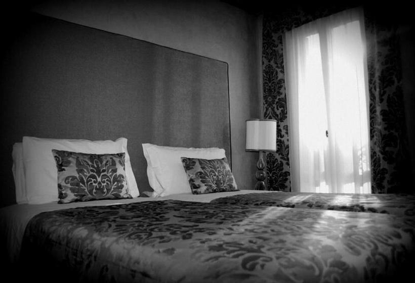 سوییت جونیور سوپریور, Palazzo Del Giglio