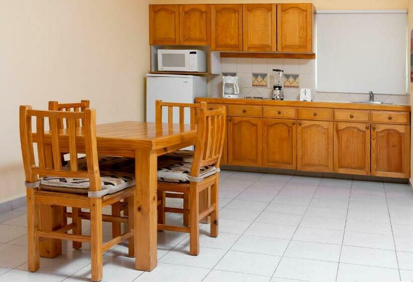 اتاق خانوادگی, Santa Fe Loreto by Villa Group