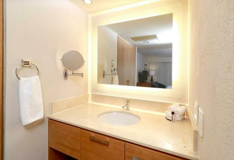 Suite, Staybridge Suites Guadalajara Expo, An Ihg