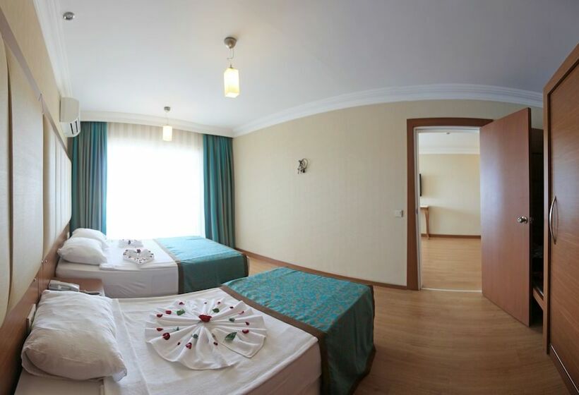 스탠다드 트리플 룸, Tac Premier Hotel & Spa