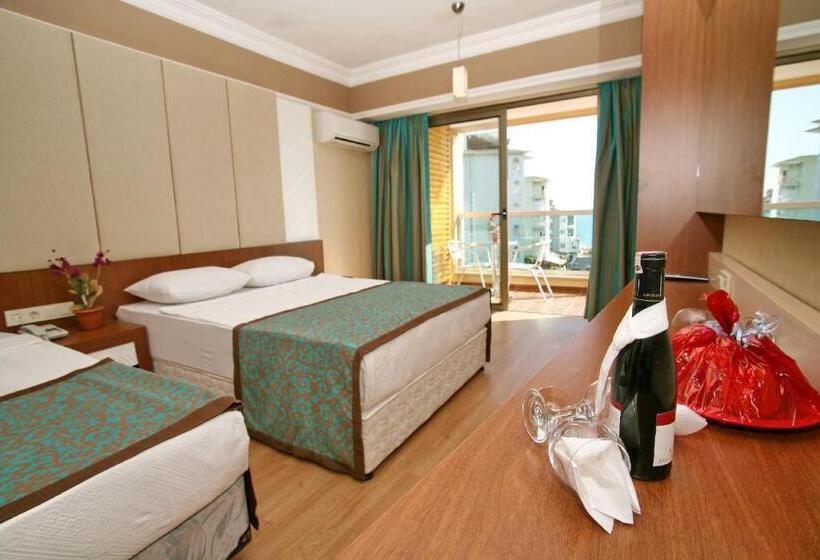 标准三人间, Tac Premier Hotel & Spa