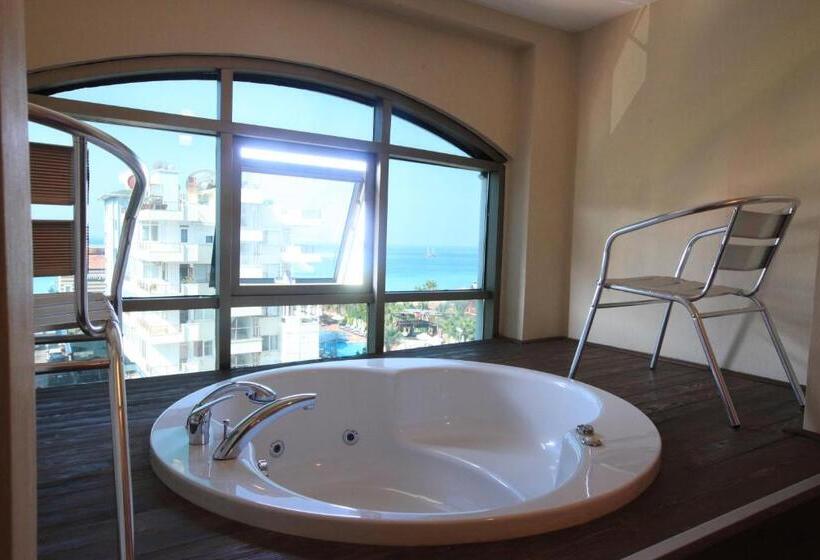 标准间带漩涡浴缸, Tac Premier Hotel & Spa