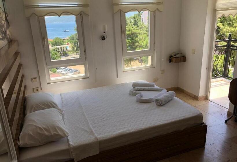 غرفة قياسية مطلّة علي البحر مزوَّدة بشُرفة, The Park Marmaris
