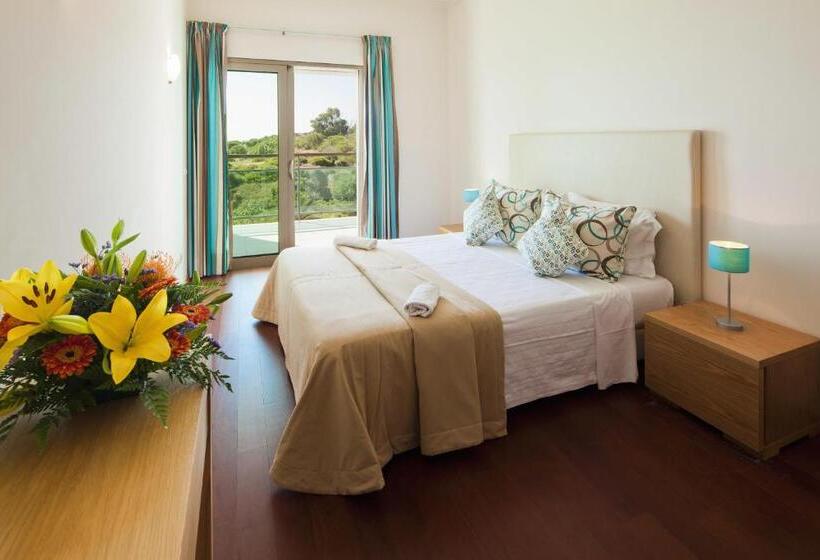 2 Bedrooms Suite Sea View, Villa Doris Suites