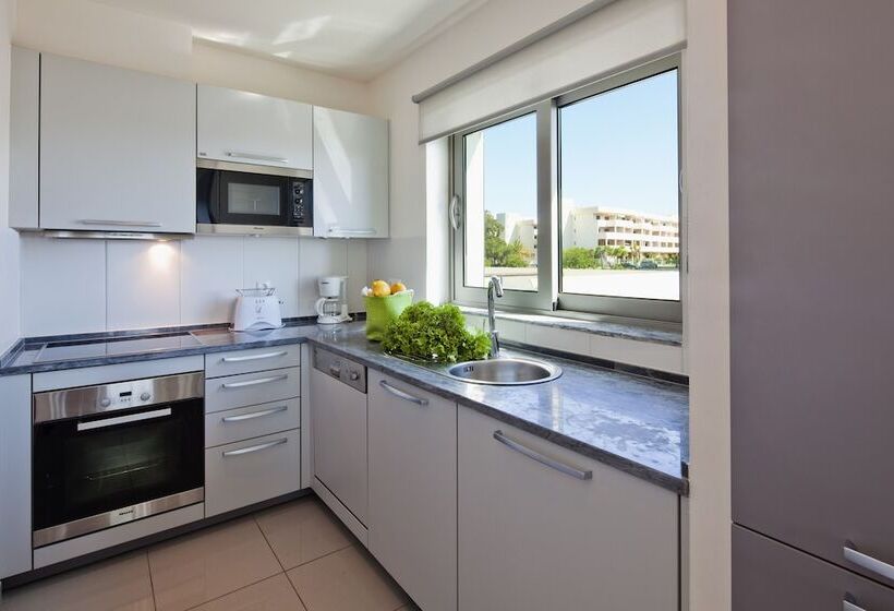 스위트, Villa Doris Suites