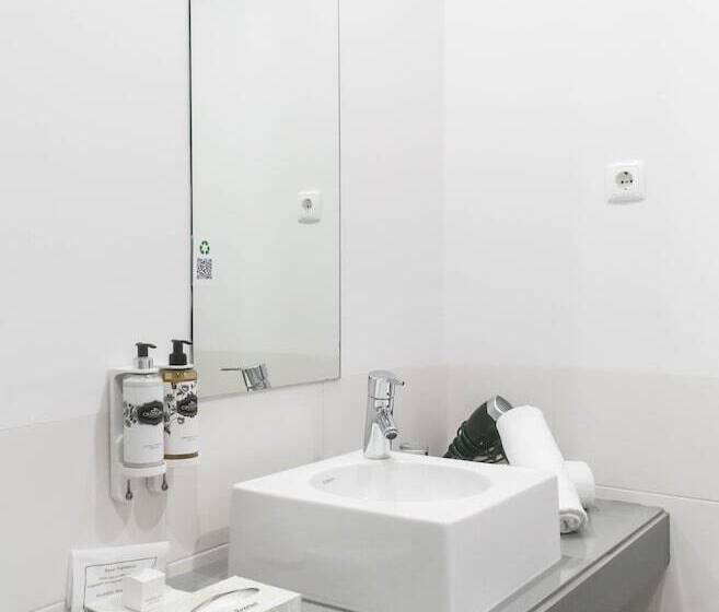 바다 전망 스위트, Villa Doris Suites
