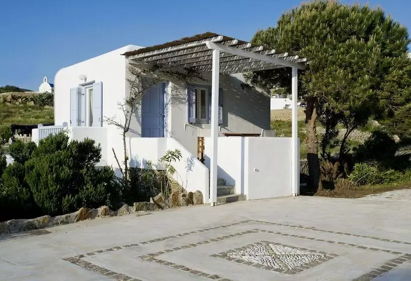 استودیو استاندارد با چشم‌انداز باغ, Villa Margarita