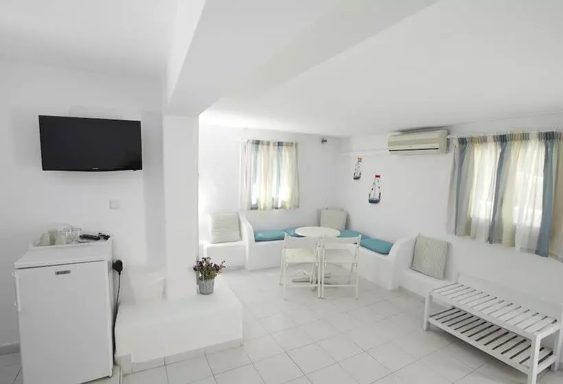 اتاق استاندارد سه تخته با چشم‌انداز باغ, Villa Margarita