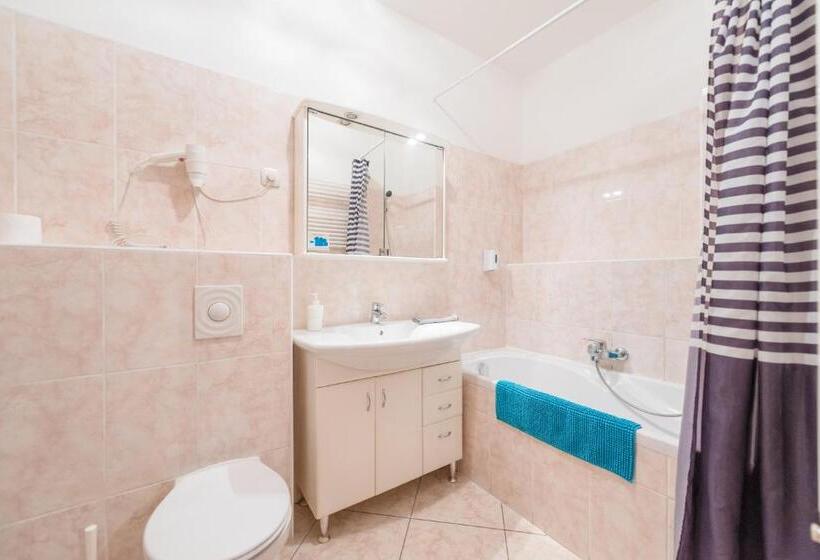 2ベッドルームアパートメント, Nova Apartments