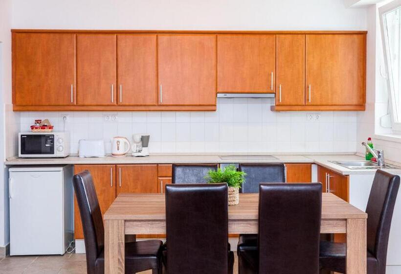 1ベッドルームアパートメント, Nova Apartments