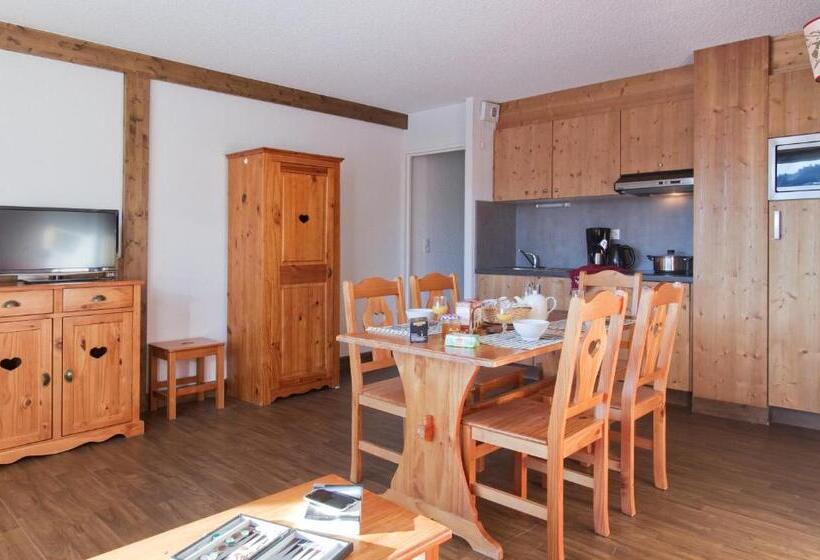 Апартаменты 2 Спальни, Résidence Goélia Le Sornin