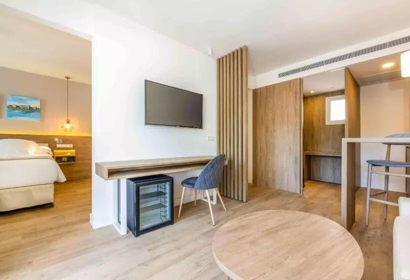 سوییت, Valentin Somni Hotel & Suites