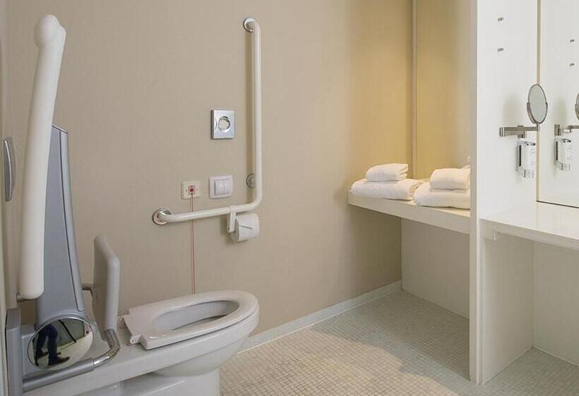 غرفة قياسية سرير كينج لذوى الإحتياجات الخاصة, Am Domplatz   Adult Only