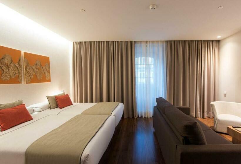 سوییت جونیور, Carris Porto Ribeira