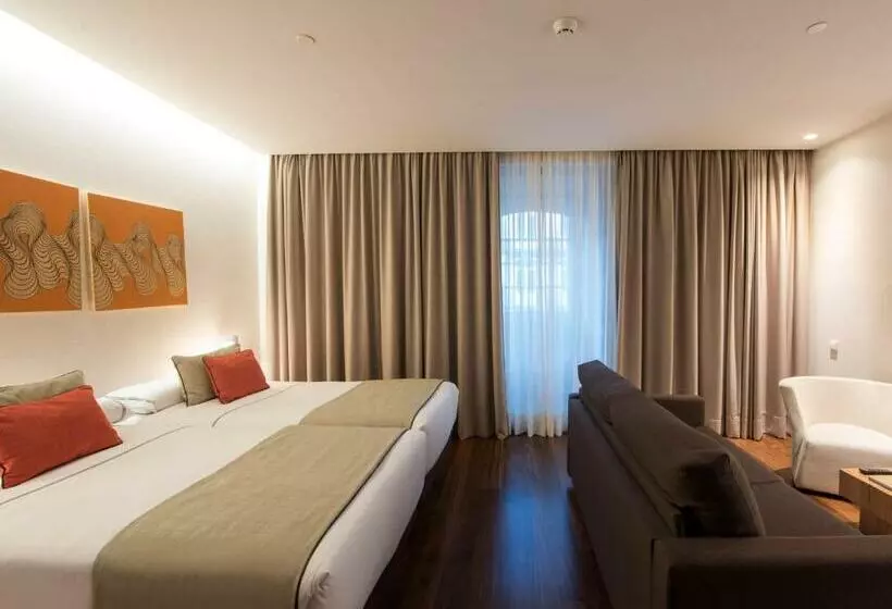 سوییت جونیور, Carris Porto Ribeira
