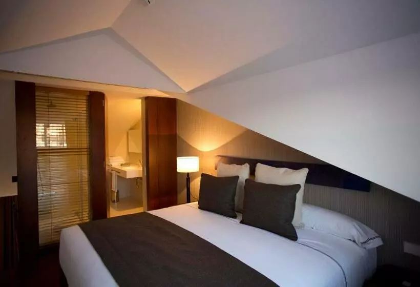 سوییت جونیور, Carris Porto Ribeira