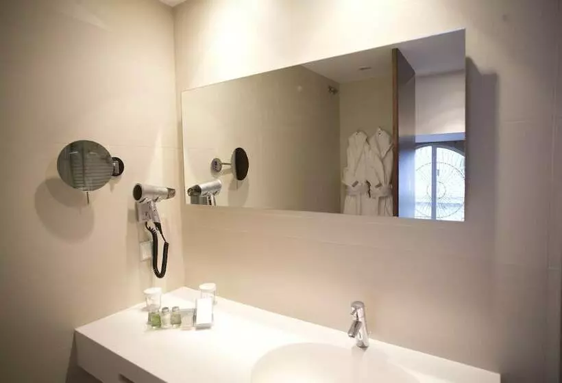 سوییت جونیور, Carris Porto Ribeira