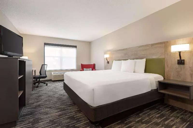 身障者適用スタンダードルーム, Country Inn & Suites By Radisson, St. Cloud East, Mn