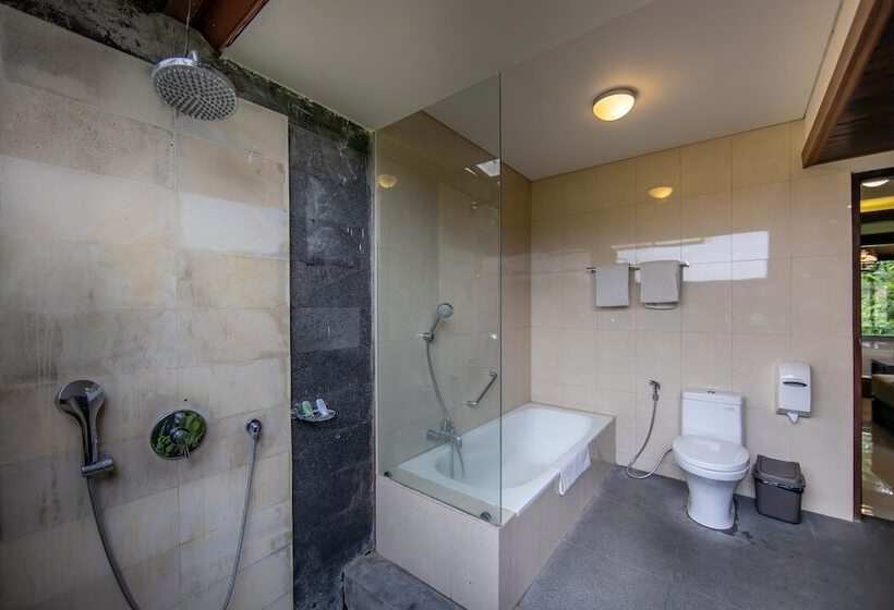 디럭스 스위트, De Munut Balinese Resort