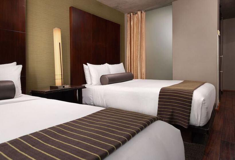 اتاق لوکس, Eurostars Magnificent Mile