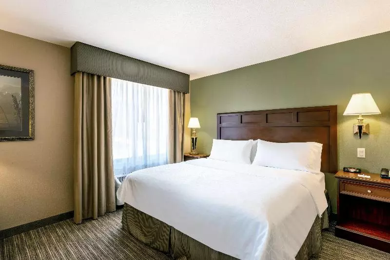身障者適用キングサイズベッドルーム, Holiday Inn Express & Suites Bradenton East Lakewood Ranch, An Ihg