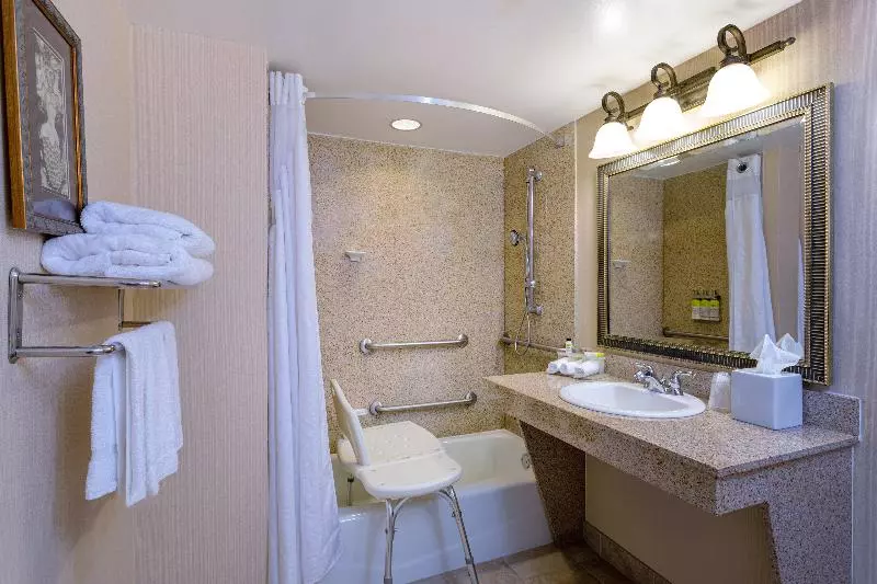 身障者適用スタンダードルーム, Holiday Inn Express & Suites Bradenton East Lakewood Ranch, An Ihg