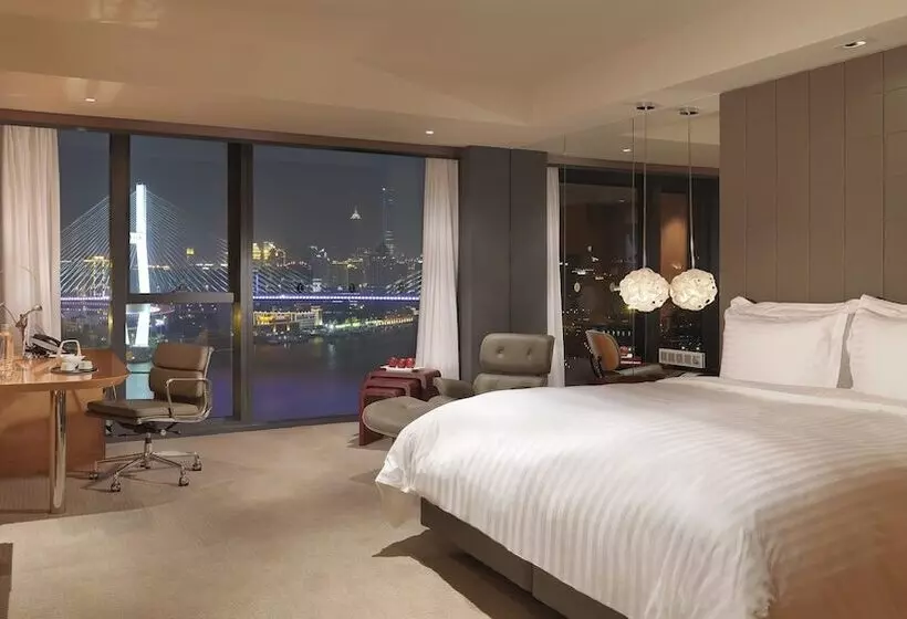 Premium-huone, Intercontinental Shanghai Expo By Ihg