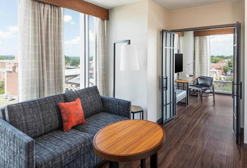 キングサイズベッドのエクゼクティブ, Lancaster Marriott At Penn Square