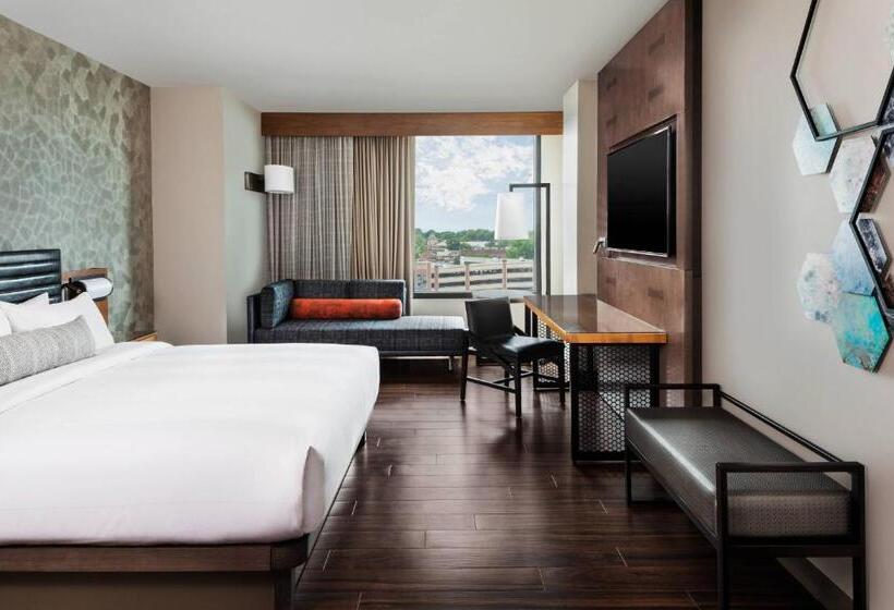 身障者適用キングサイズベッドルーム, Lancaster Marriott At Penn Square