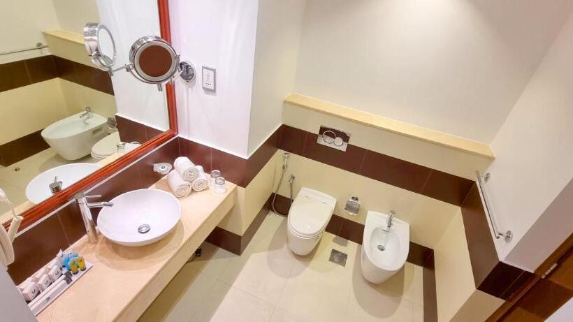 اتاق سوپریور با تخت بزرگ, Md Hotel By Gewan