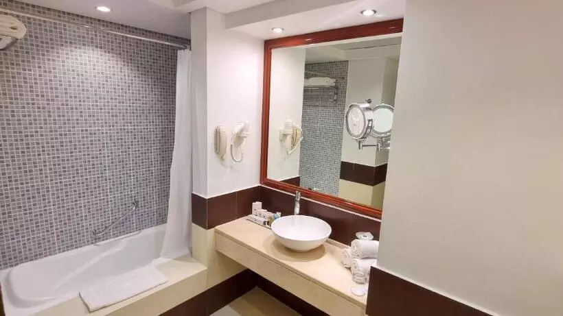 3 Bedroom Suite, Md Hotel By Gewan