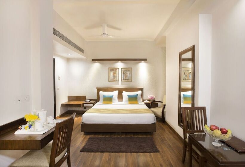 Люкс Повышенной Комфортности, Rockland Hotel, C.r Park