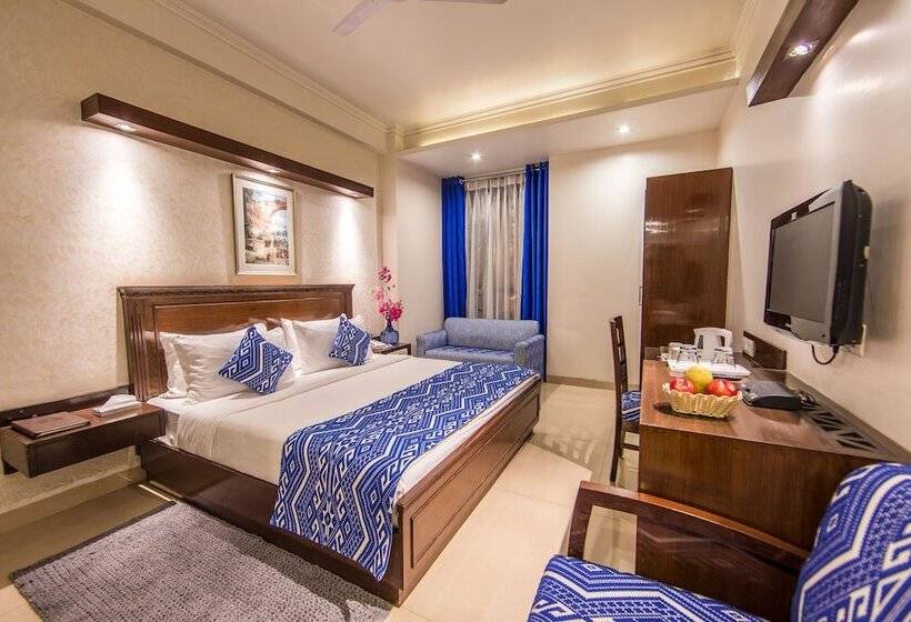 Люкс Повышенной Комфортности, Rockland Hotel, C.r Park