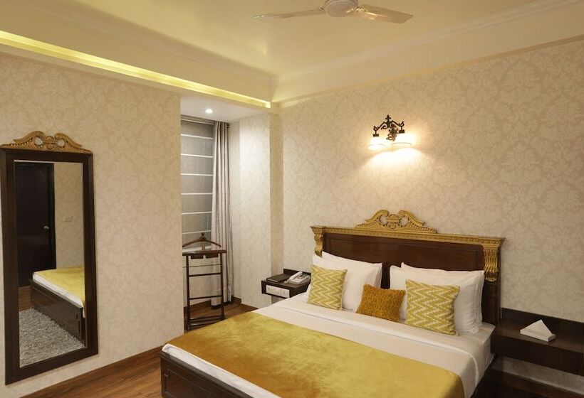 سوییت اجرایی, Rockland Hotel, C.r Park