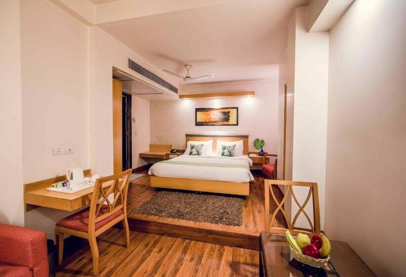 Люкс Повышенной Комфортности, Rockland Hotel, C.r Park