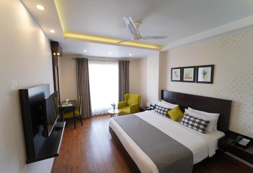 Номер Стандарт, Rockland Hotel, C.r Park