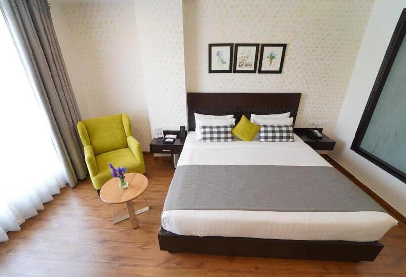 Номер Стандарт, Rockland Hotel, C.r Park