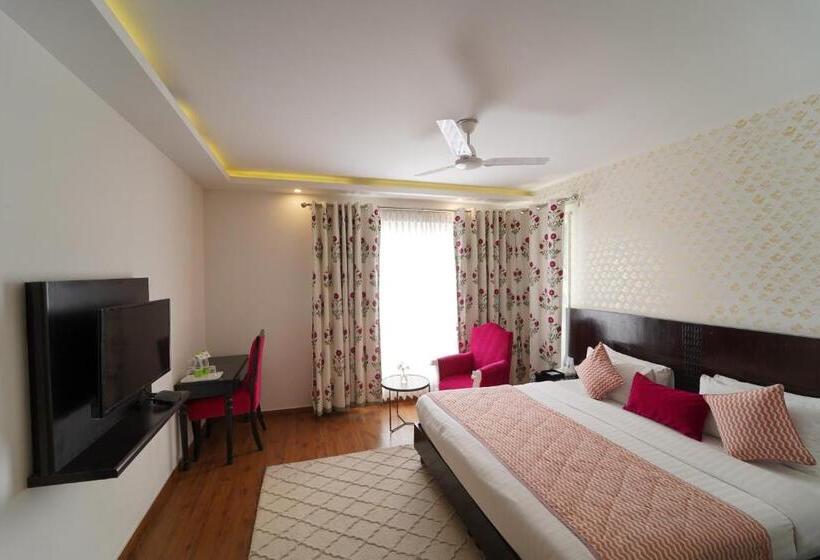 Студио Стандарт Кровать Кинг, Rockland Hotel, C.r Park