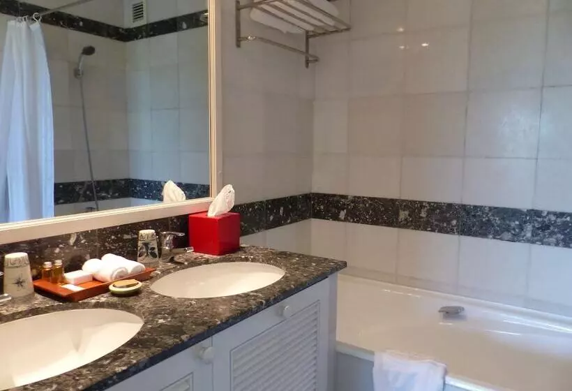 Huoneisto 1 Makuuhuone, Saigon Domaine Luxury Residences