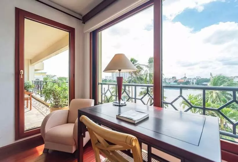Huoneisto 2 Makuuhuonetta, Saigon Domaine Luxury Residences