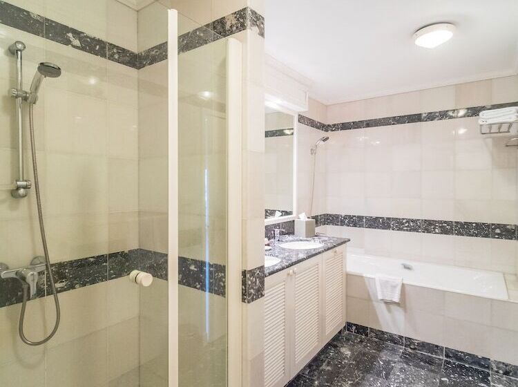 آپارتمان 3 خوابه, Saigon Domaine Luxury Residences