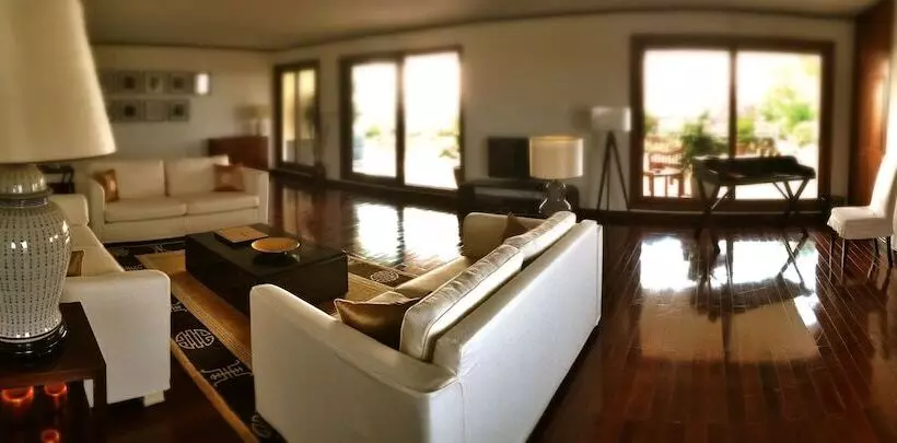 Huoneisto 4 Makuuhuonetta, Saigon Domaine Luxury Residences