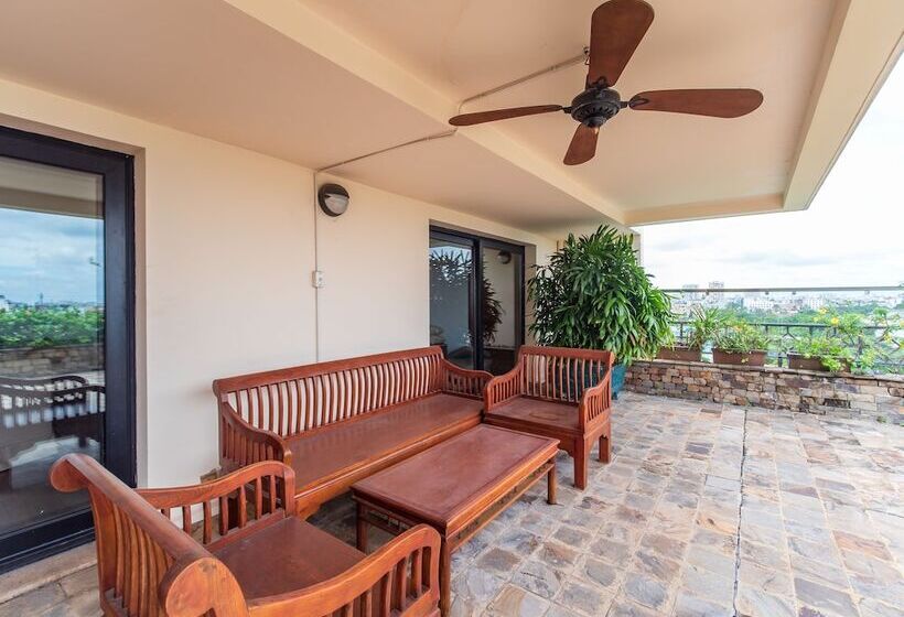 آپارتمان 4 خوابه, Saigon Domaine Luxury Residences