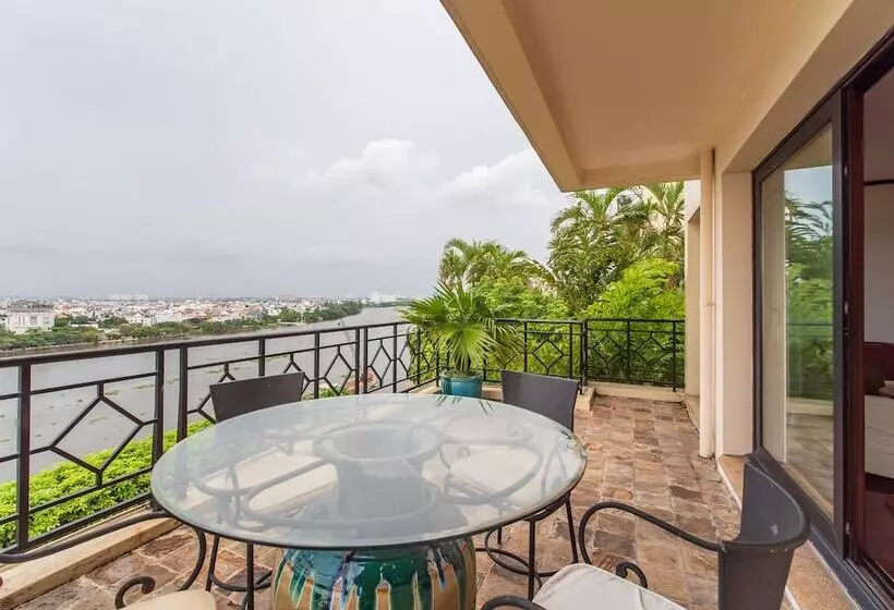 Huoneisto 4 Makuuhuonetta, Saigon Domaine Luxury Residences