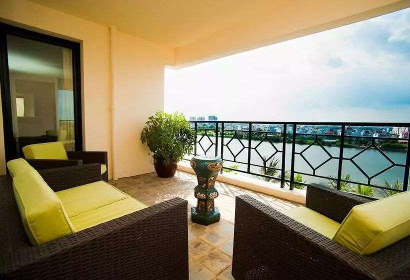 Huoneisto 2 Makuuhuonetta, Saigon Domaine Luxury Residences