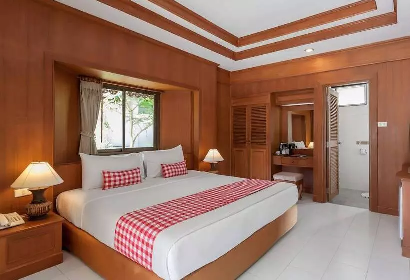 デラックスバンガロー, Sand Sea Resort Railay Beach