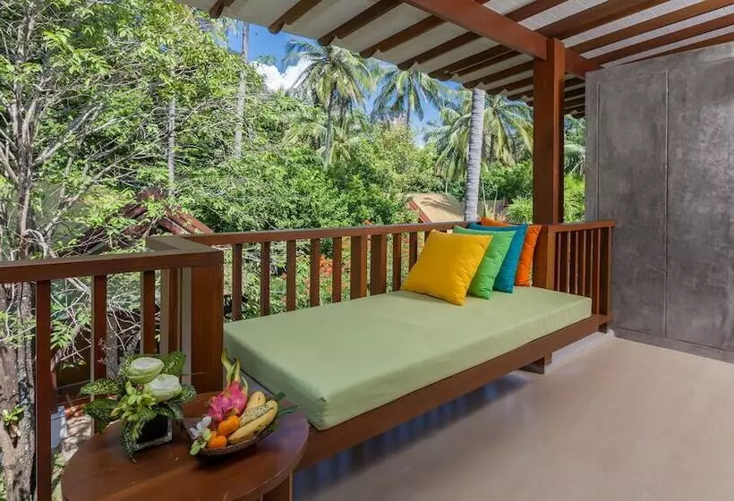 デラックスルーム, Sand Sea Resort Railay Beach