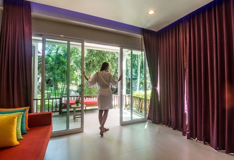 Номер Deluxe, Sand Sea Resort Railay Beach