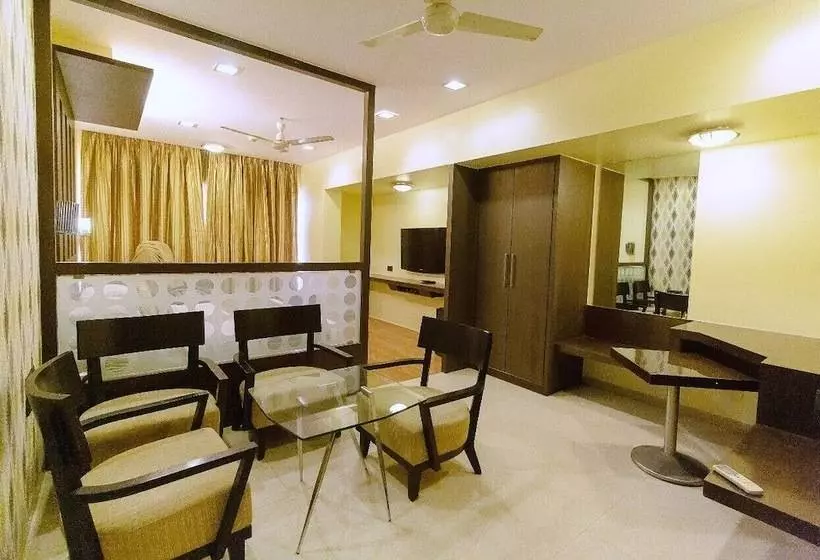 Suite, Silver Inn