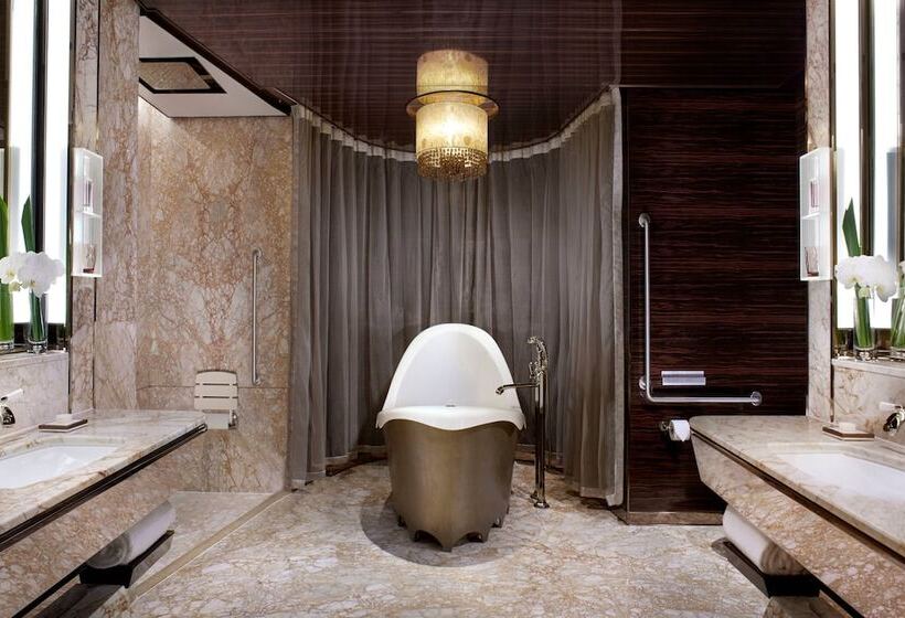 Люкс с Видом, The Ritzcarlton Shanghai, Pudong